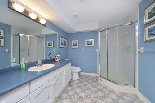 26 Forest Link N/A, New Tecumseth, ON - Indoor Photo Showing Bathroom
