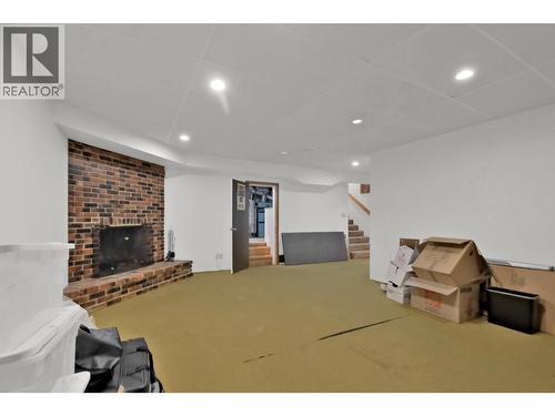 312 Scott Avenue, Penticton, BC - Indoor With Fireplace