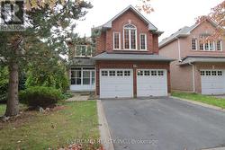 LOWER - 49 FALLING RIVER DRIVE  Richmond Hill, ON L4S 2R1