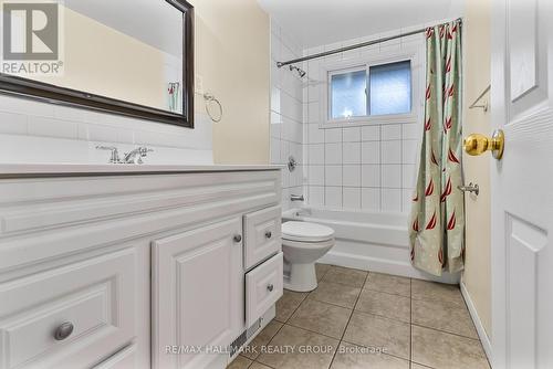 2666 Regina Street, Ottawa, ON - Indoor Photo Showing Bathroom