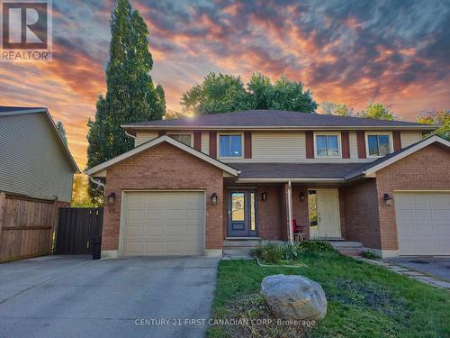 15 Mohican Drive, Woodstock (Woodstock - North), ON - Outdoor With Facade