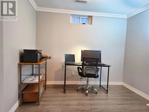 15 Mohican Drive, Woodstock (Woodstock - North), ON - Indoor Photo Showing Office