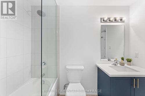 711 - 460 Dundas Street E, Hamilton (Waterdown), ON - Indoor Photo Showing Bathroom