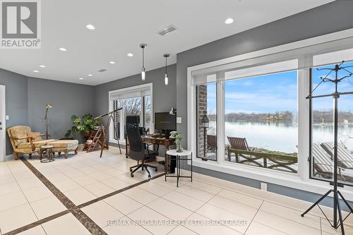 358C Martindale Road, St. Catharines (Martindale Pond), ON - Indoor With Body Of Water
