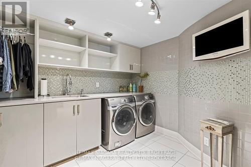 358C Martindale Road, St. Catharines (Martindale Pond), ON - Indoor Photo Showing Laundry Room