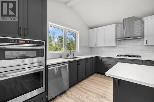 292 James Andrew Way, Beckwith, ON - Indoor Photo Showing Kitchen With Stainless Steel Kitchen With Upgraded Kitchen