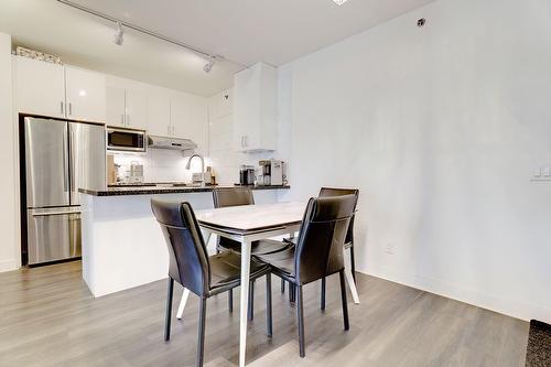 Coin-repas - 554-1414 Rue Chomedey, Montréal (Ville-Marie), QC - Indoor