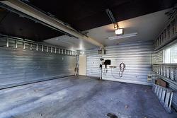 Garage - 