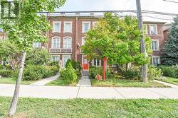 163 TORBARRIE ROAD  Toronto, ON M3L 1G8