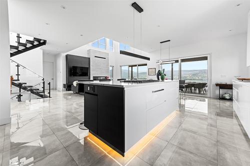 2805 Aikins Loop, Naramata, BC 