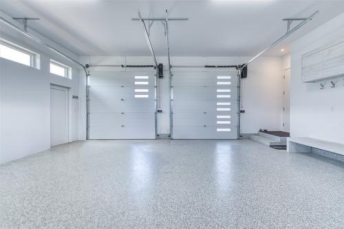 2805 Aikins Loop, Naramata, BC - Indoor Photo Showing Garage