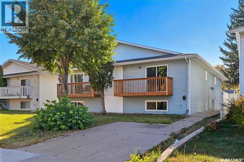 119 - 121 Olmstead Road, Saskatoon, SK - Outdoor With Facade