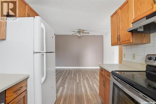 119 - 121 Olmstead Road, Saskatoon, SK - Indoor Photo Showing Kitchen