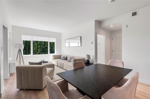 401-2000 West Park Lane, View Royal, BC - Indoor