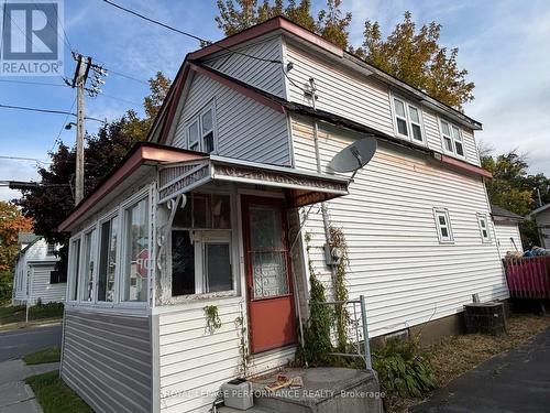 345 Gloucester St N Street N, Cornwall, ON - Outdoor