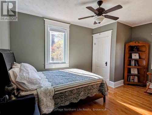702 Rorke Avenue, Temiskaming Shores (Haileybury), ON - Indoor Photo Showing Bedroom