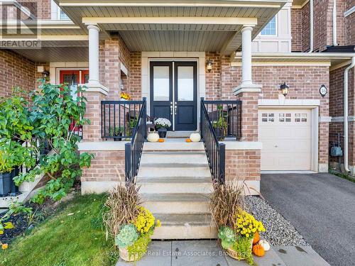 18 Heming Trail, Hamilton, ON - Outdoor