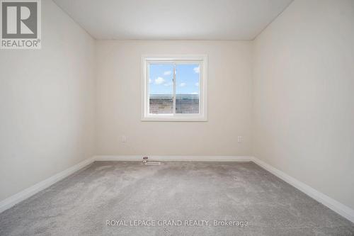 16 Revol Road, Penetanguishene, ON - Indoor Photo Showing Other Room