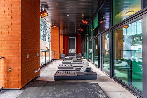 Patio - 2205-1020 Rue De La Montagne, Montréal (Ville-Marie), QC -  With Exterior