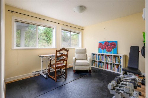 110-839 Varsity Way, Nanaimo, BC 