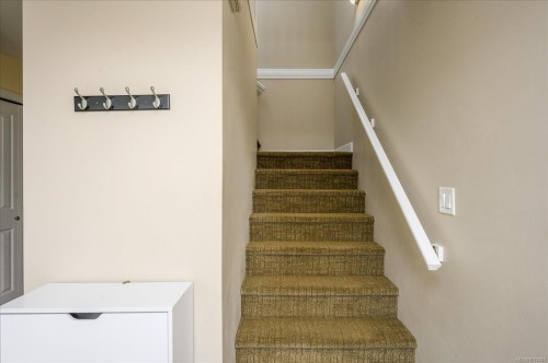 110-839 Varsity Way, Nanaimo, BC 