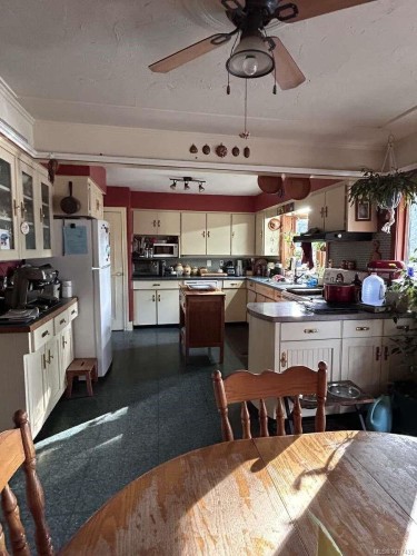 347 Pritchard Rd, Comox, BC 