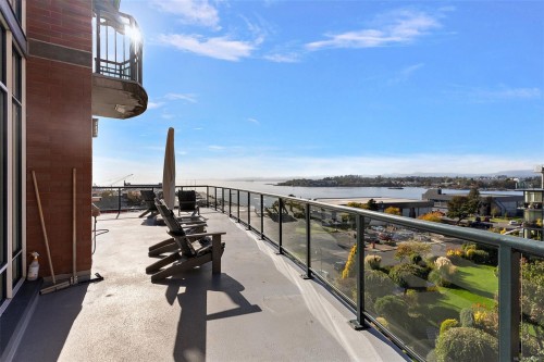 631-21 Dallas Rd, Victoria, BC - Outdoor With View