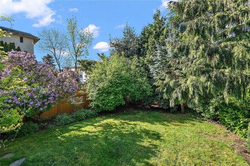 329 Simcoe St, Victoria, BC 