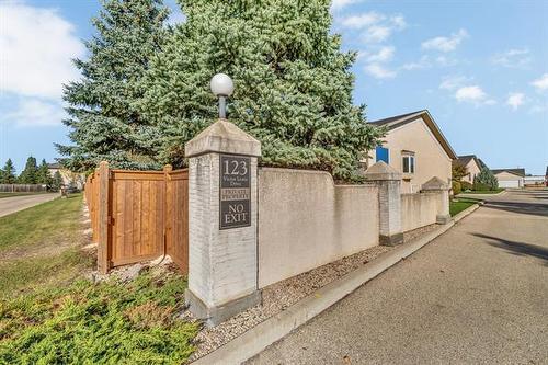 12-123 Victor Lewis Dr, Winnipeg, MB 