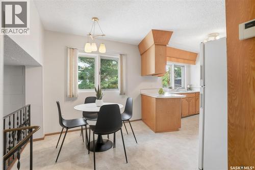 1333 Arlington Avenue, Saskatoon, SK - Indoor Photo Showing Dining Room