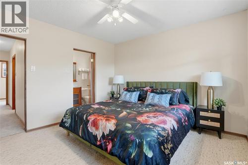 1333 Arlington Avenue, Saskatoon, SK - Indoor Photo Showing Bedroom