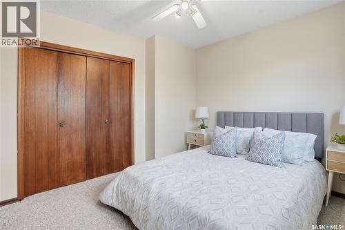 1333 Arlington Avenue, Saskatoon, SK - Indoor Photo Showing Bedroom