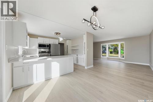 1317 Elevator Road, Saskatoon, SK - Indoor Photo Showing Kitchen