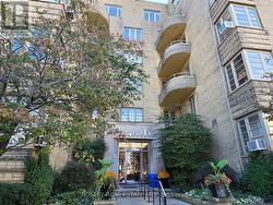 604 - 707 EGLINTON AVENUE W  Toronto, ON M5N 1C8