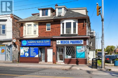 Exterior - Front - 597 Barton Street E, Hamilton, ON 