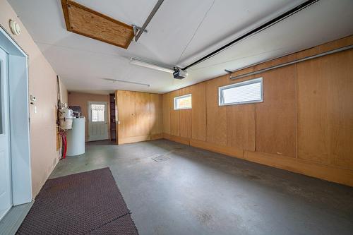 Garage - 1 Rue Gilbert, Val-Des-Sources, QC - Indoor