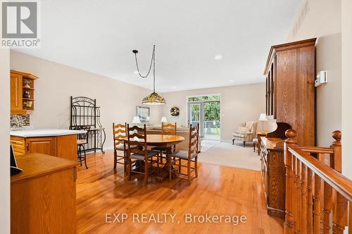 2 - 460 Waterloo Street, Wilmot, ON - Indoor Photo Showing Dining Room
