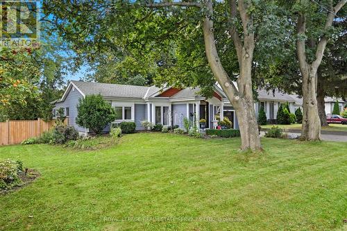 666 CEDAR AVENUE  Burlington, ON L7T 2R5