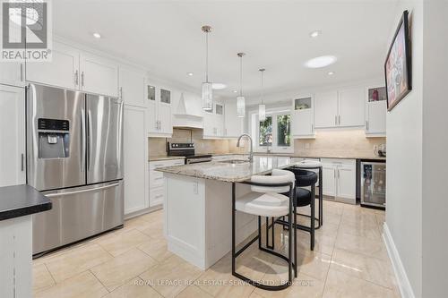 Stunning Kitchen Showcasing Granite Countertops - 666 Cedar Avenue, Burlington, ON - Indoor Photo Showing Kitchen With Stainless Steel Kitchen With Upgraded Kitchen
