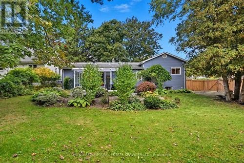 Oversized 87' x 145' Lot with Mature Landscaping - 666 Cedar Avenue, Burlington, ON - Outdoor