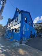 2 - 1594 DUPONT STREET  Toronto, ON M6P 3S7