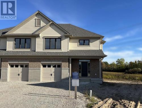 8 HORIZON COURT  Central Elgin, ON N5P 0E5