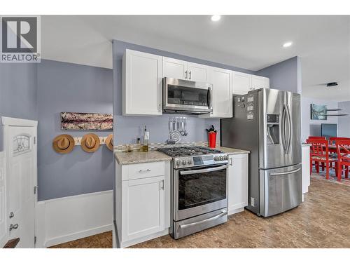 350 Pine Street, Princeton, BC - Indoor Photo Showing Kitchen