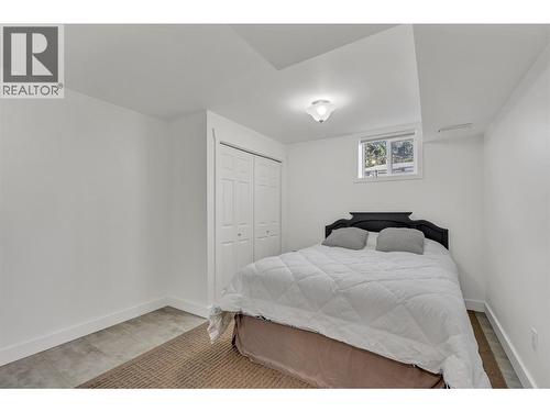 350 Pine Street, Princeton, BC - Indoor Photo Showing Bedroom