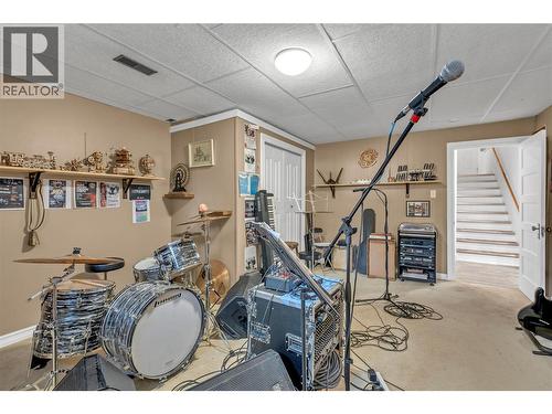 350 Pine Street, Princeton, BC - Indoor