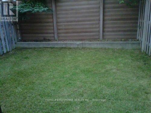 9 - 120 Railroad Street, Brampton, ON - Outdoor