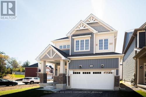 460 BEECHWOOD FOREST LANE  Gravenhurst, ON P1P 1A7