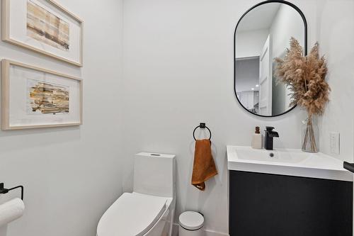 Salle d'eau - 2434 Rue Knox, Montréal (Le Sud-Ouest), QC - Indoor Photo Showing Bathroom