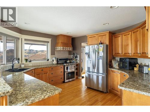 685 Mt York Drive, Coldstream, BC - Indoor Photo Showing Kitchen With Double Sink