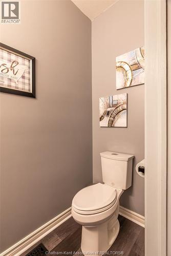 13 Hedge Maple Path, Chatham, ON - Indoor Photo Showing Bathroom